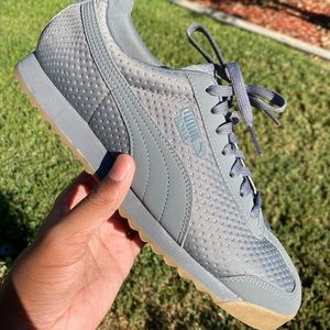 Puma Sneakers 👟